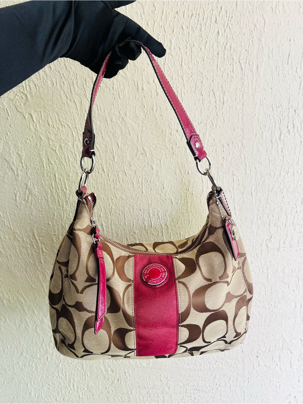 Coach Signature Canvas Hobo Shoulder Bag